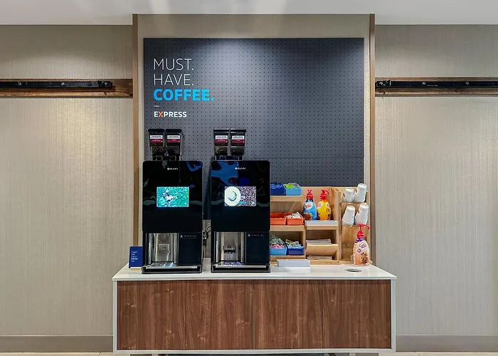 Cheap hotels Holiday Inn Express & Suites Cocoa Beach By Ihg